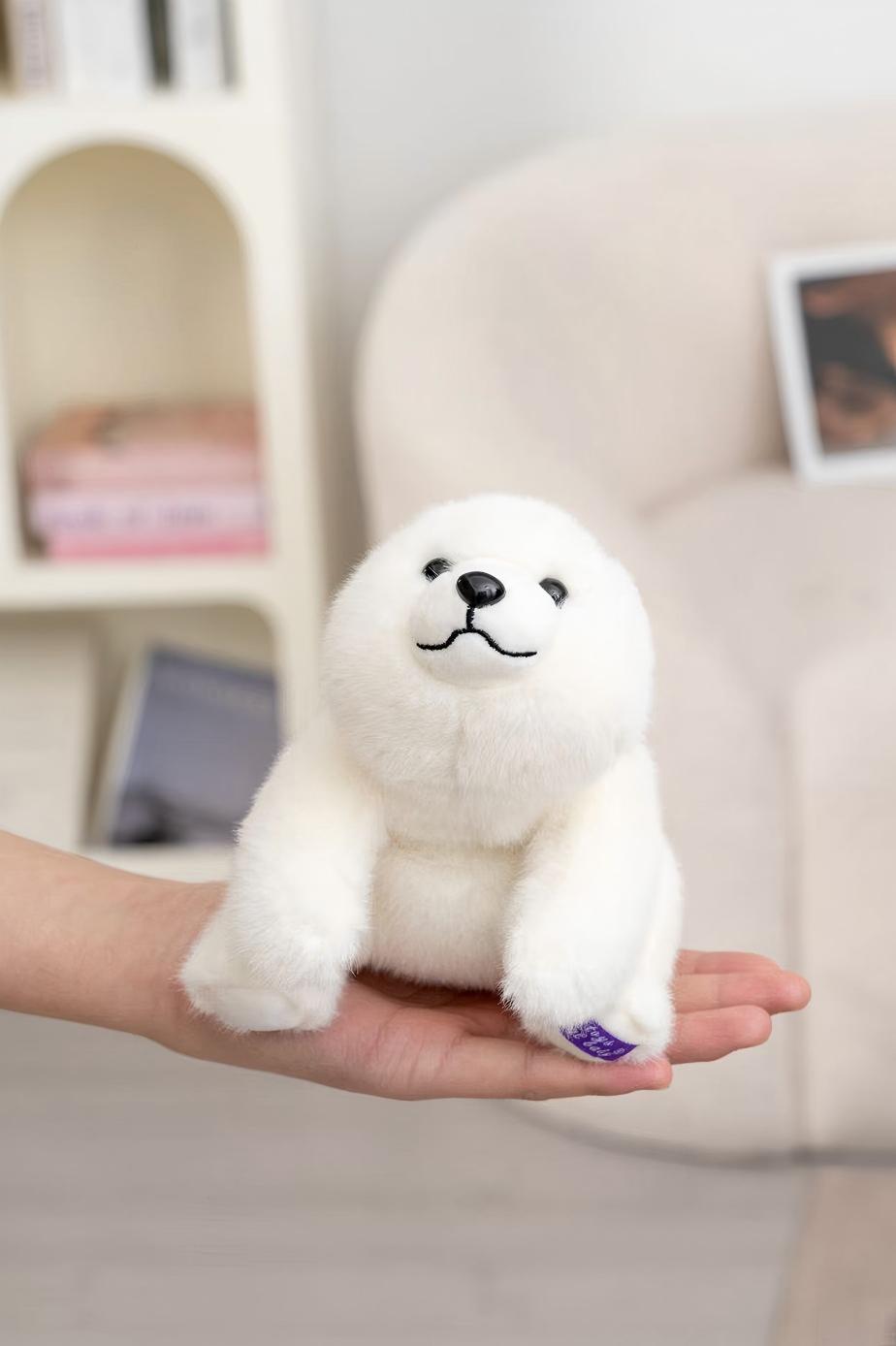 ILAHUI Kawaii Polar Bear Plush Toy 16214430